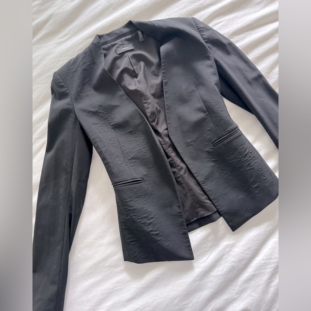 THEORY - structured blazer